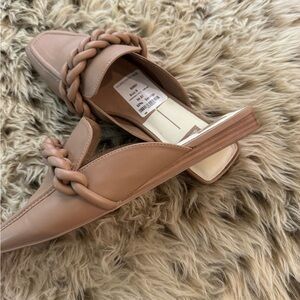 Dolce Vita Flats Size 9 -worn once